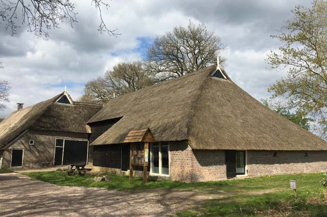 Tourist-Info-Punt-Het-Reestdal_CT_natuur-tuinen_informatiecentra_intormatiecentrum-t-Ende-boerderij