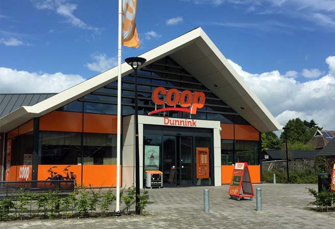 Tourist-Info-Het-Reestdal_CT_bekijkendoen_recreatie-vrije-tijd_winkelen_winkelen-in-de-Wijk-Coop-supermarkt-bakkerij-Dunnink