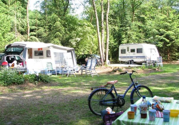 Tourist-Info-Het-Reestdal_CT_overnachten_campings_camping-klein-zwitserland-Zuidwolde